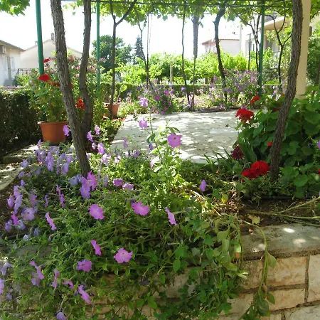 Franjo Apartman Póla