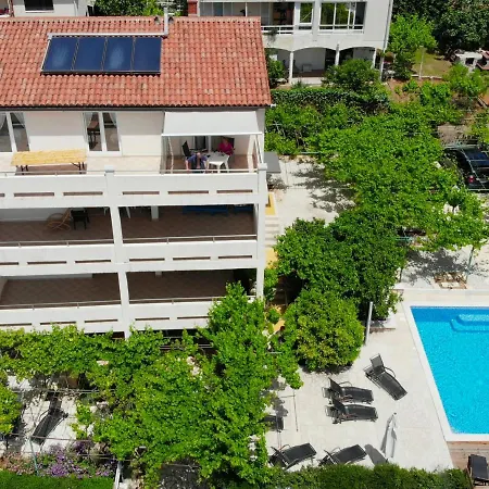 Apartment Franjo