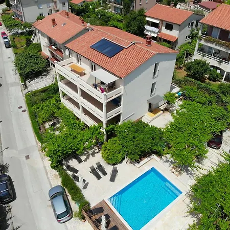 Apartment Franjo
