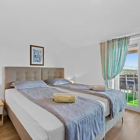 Апартаменты Franjo Пула